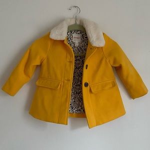 NWOT Cat&jack yellow toddlers coat